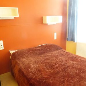 Kamer met een Queen Size Bed